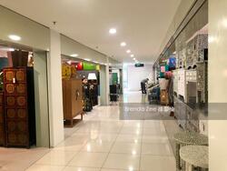 Holland Road Shopping Centre (D10), Retail #270215591